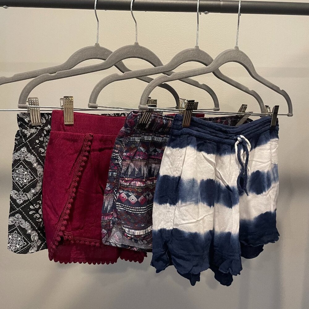 Girls Flowy Patterned Short Set